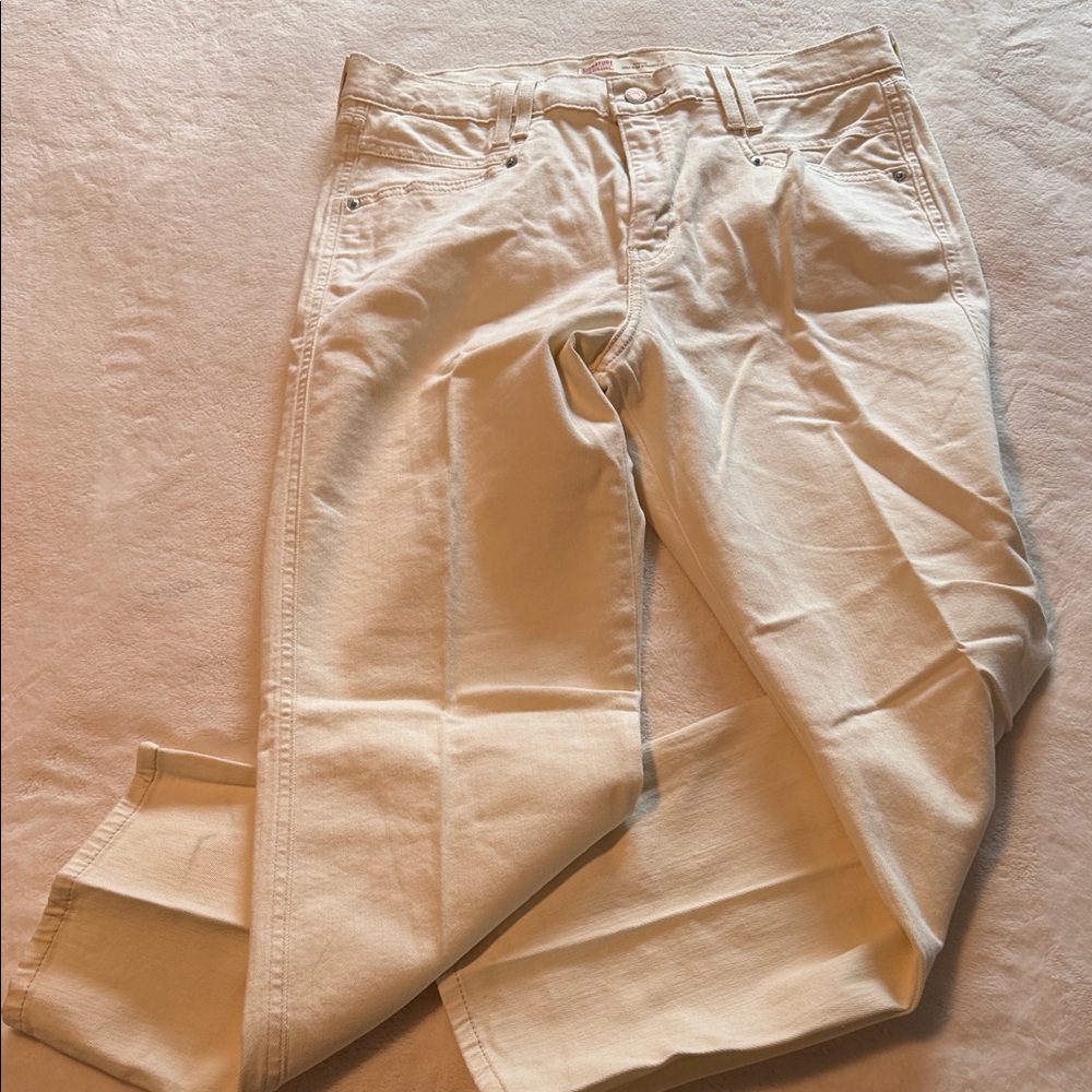 Signature by Levi Strauss Women's Straight Leg Jeans - Cream
